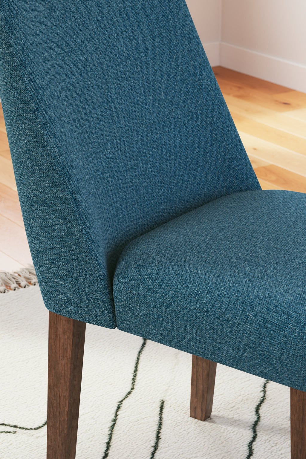 Lyncott Blue/Brown Extension Dining Table and 6 Chairs
