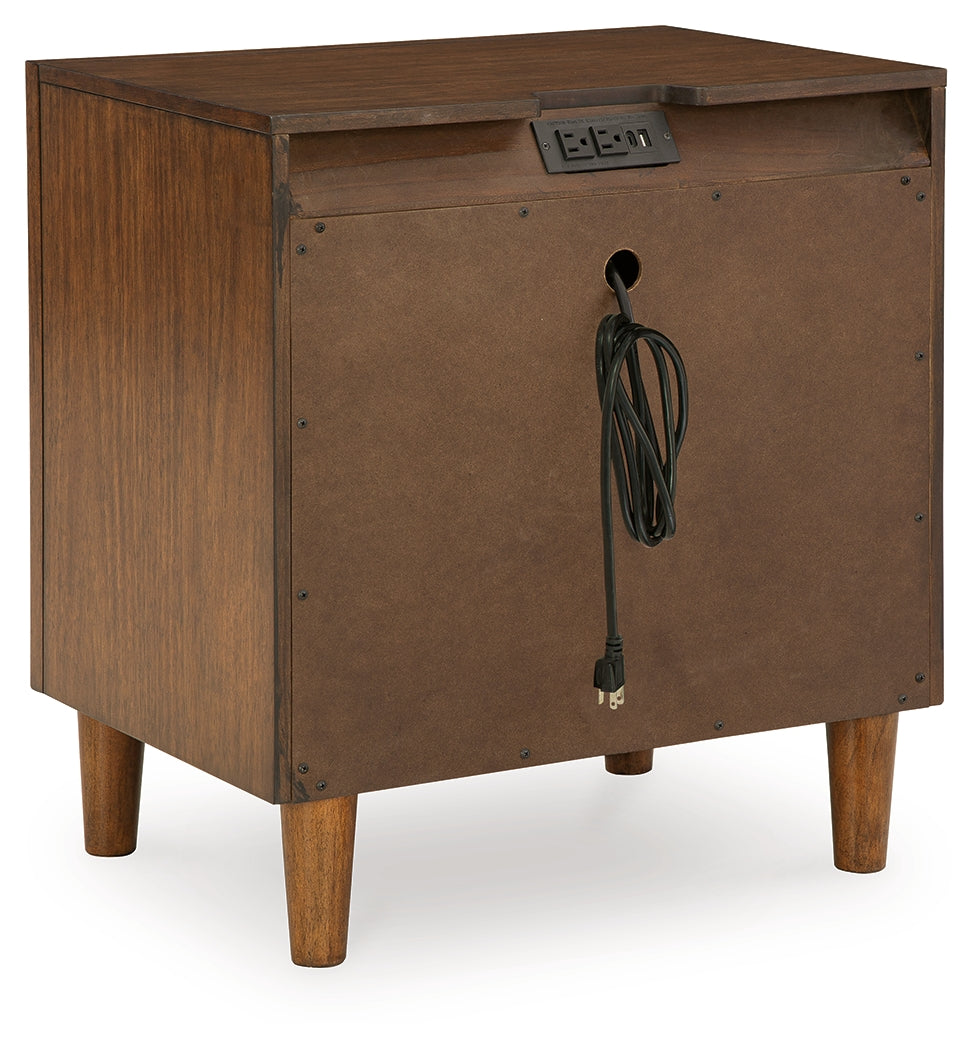 Lyncott Brown King Upholstered Bedroom Set with Chest and Nightstand
