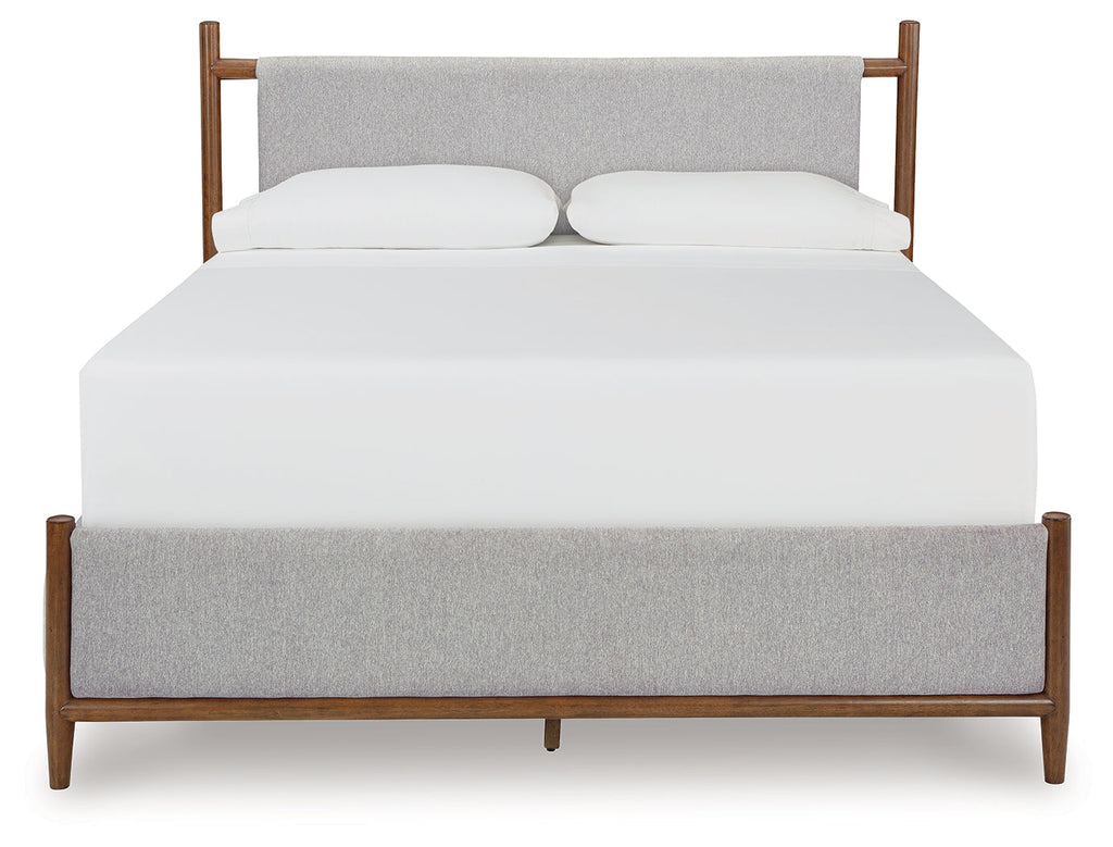 Lyncott California King Upholstered Bedroom Set