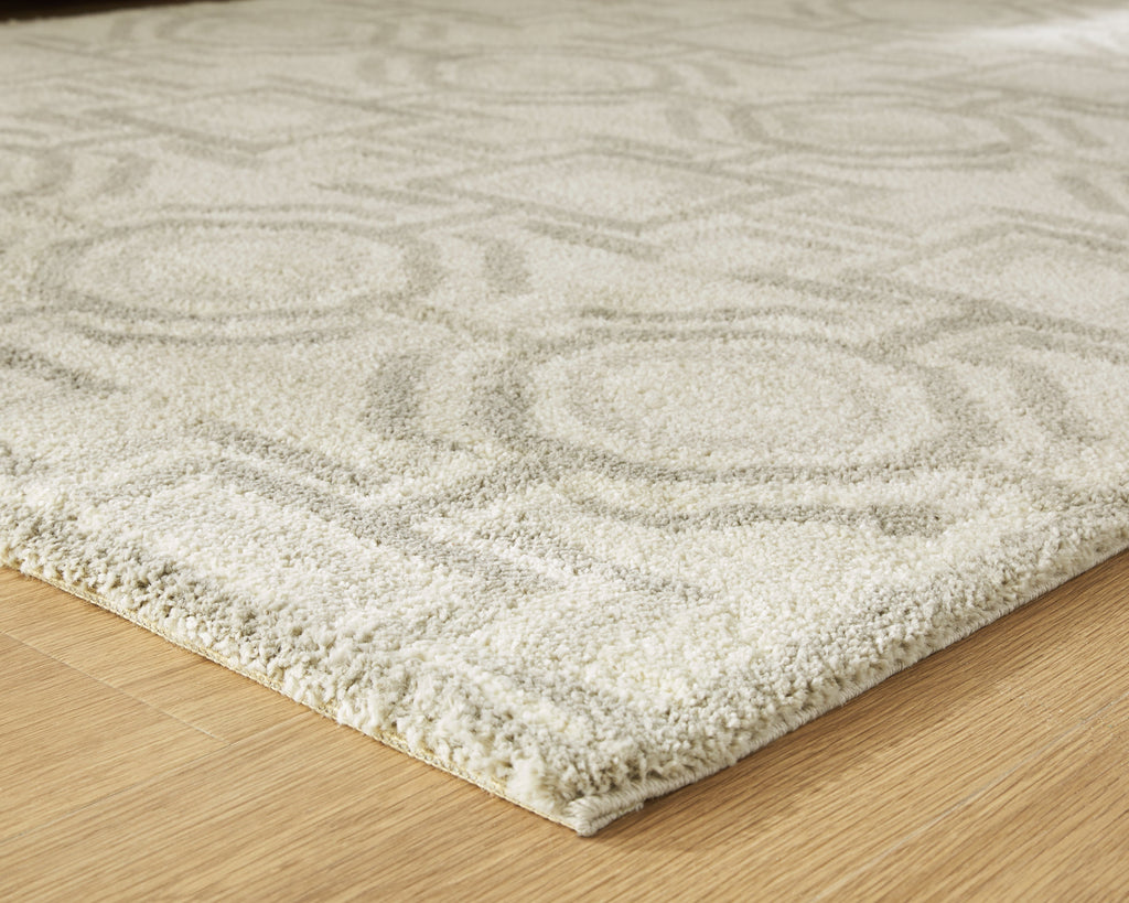 Maconville Ivory/Gray Large Rug