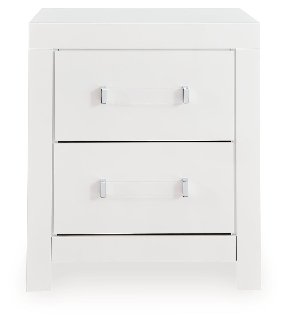 Maeling White Nightstand