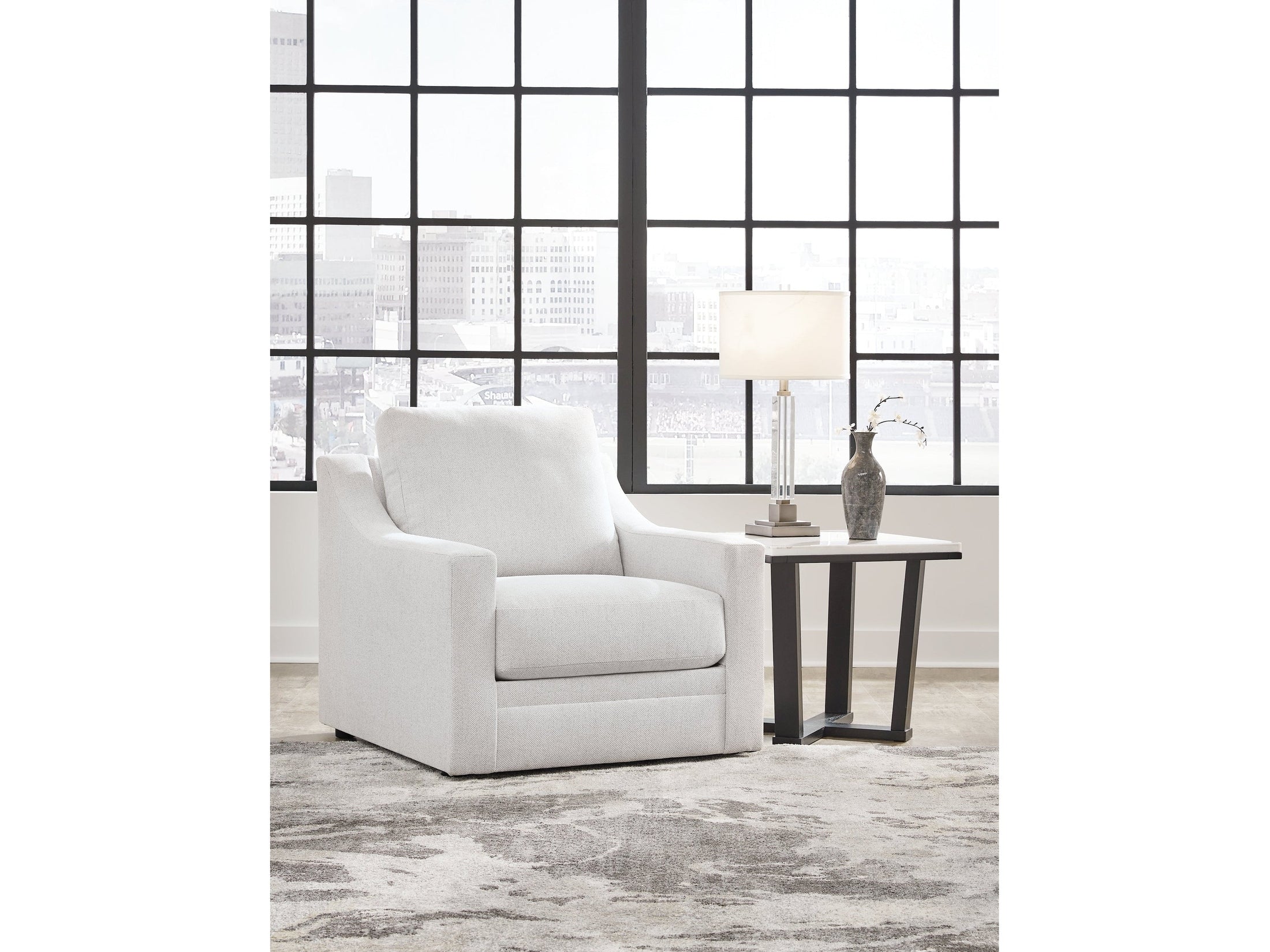Maitelynn Chalk Chair