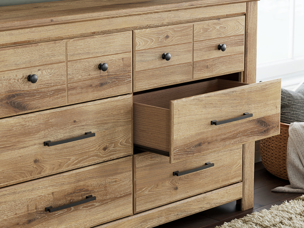 Makidern Tan Six Drawer Dresser
