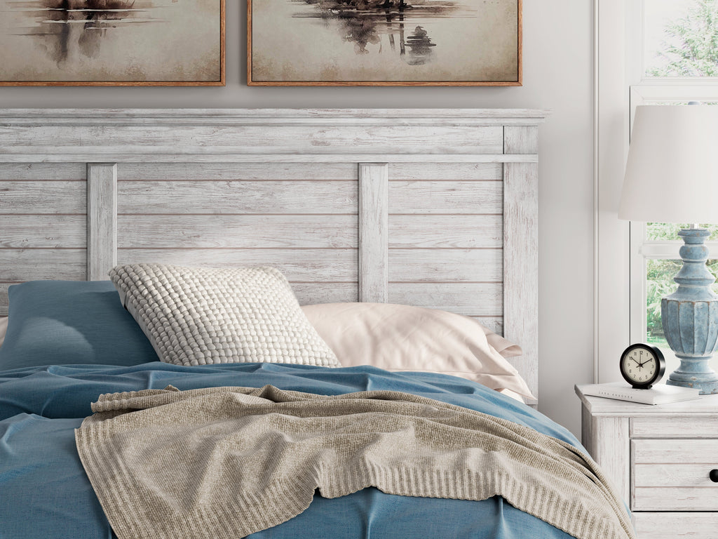 Makidern Whitewash Queen Panel Bed