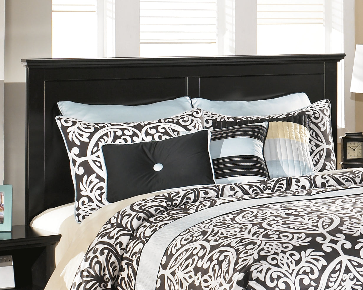 Maribel King/Cal King Panel Headboard, Dresser, Mirror and 2 Nightstands, Black