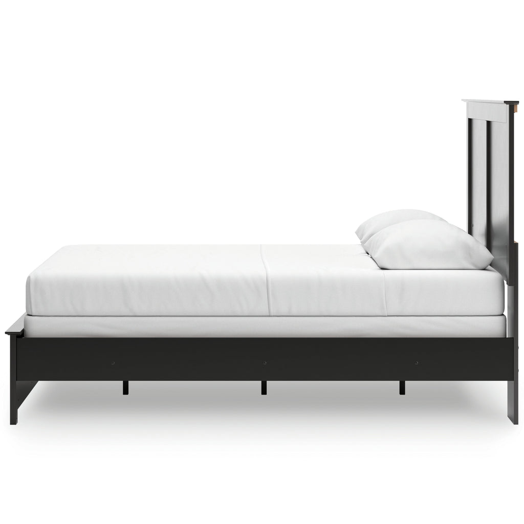 Maribel Black Queen Panel Bed, Chest and 2 Nightstands