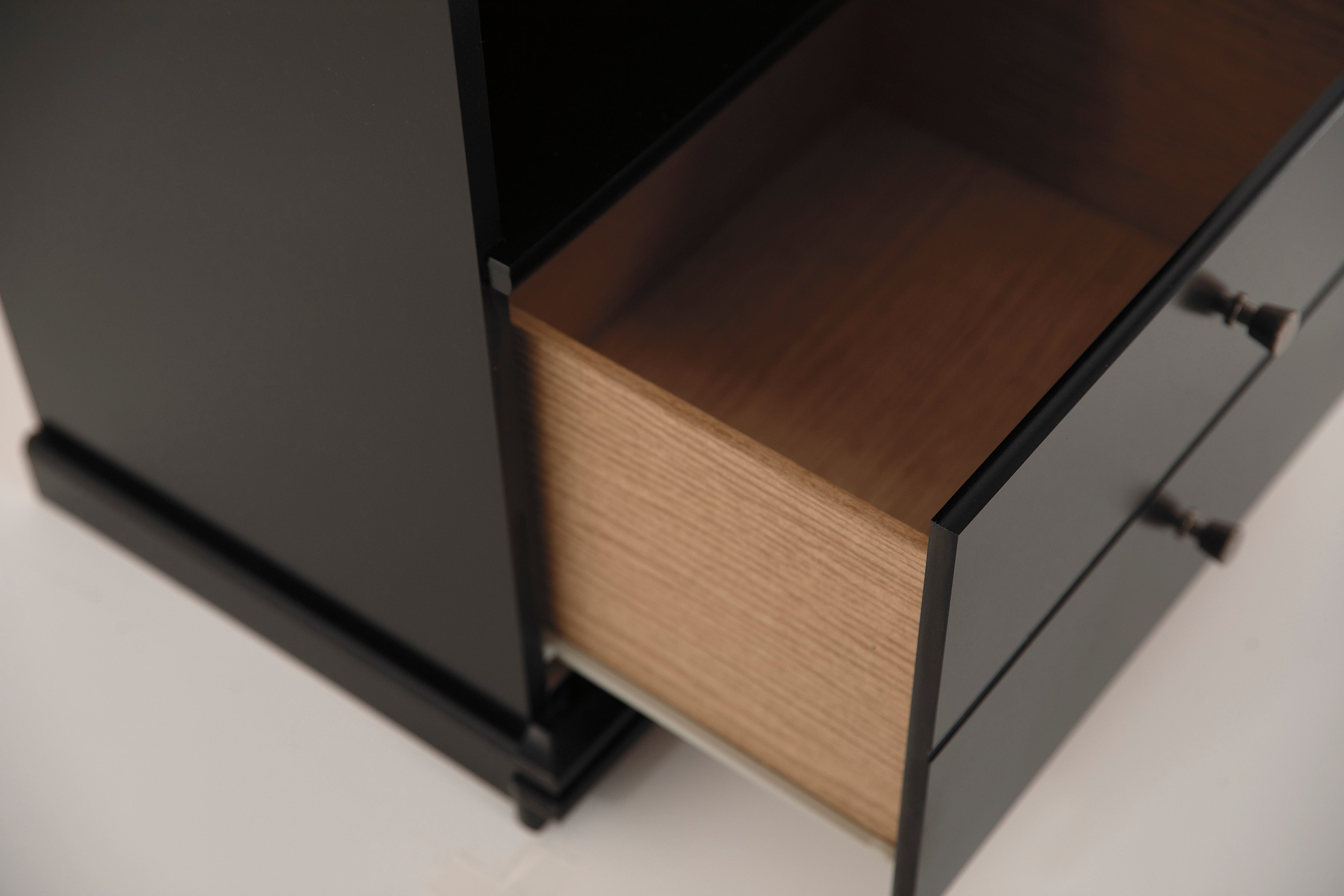 Maribel Black Full Panel Bed, Chest and 2 Nightstands