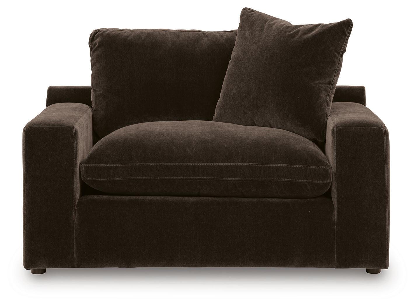 Maxton Heights Bittersweet Oversized Chair