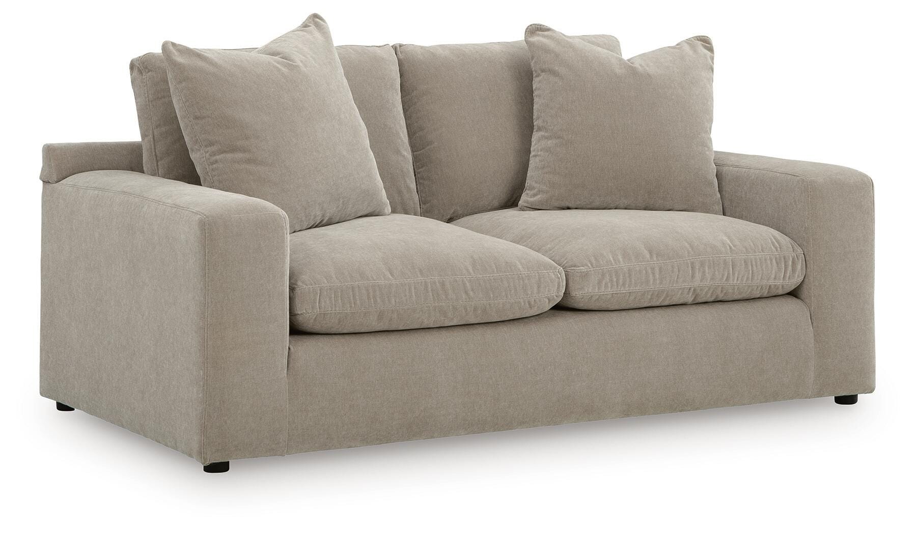 Maxton Heights Pebble Loveseat