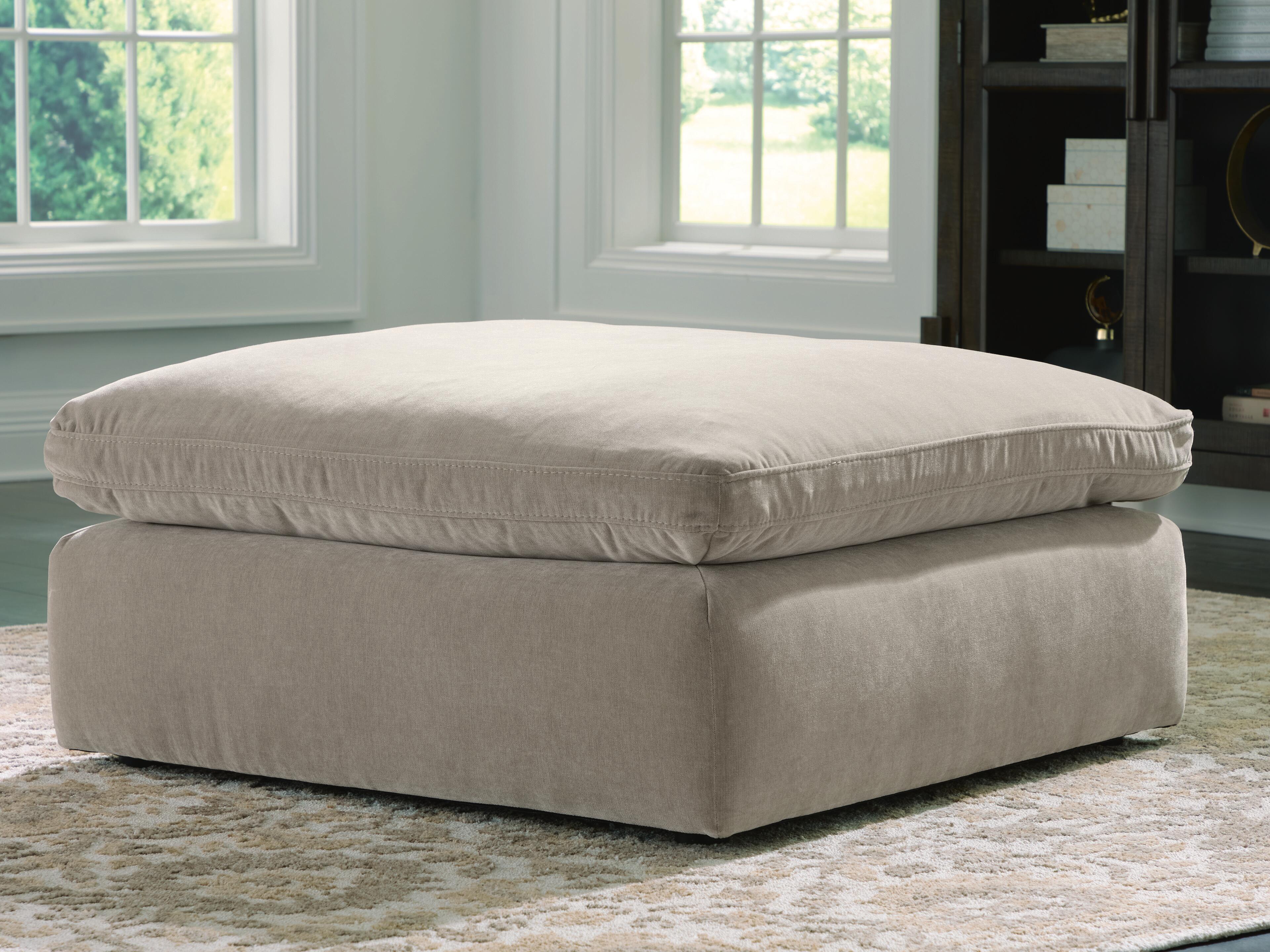 Maxton Heights Pebble Oversized Accent Ottoman