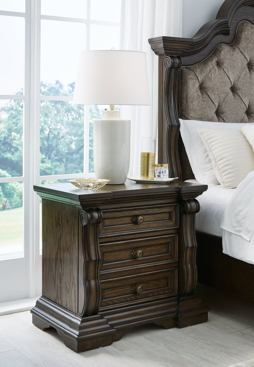 Maylee Queen Upholstered Panel Bedroom Set, Dark Brown