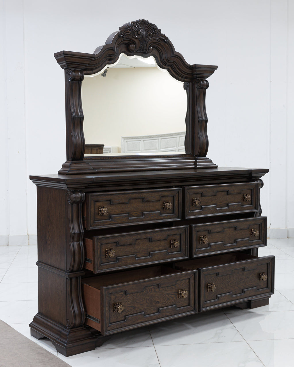 Maylee King Upholstered Bed & Dresser & Mirror & Chest & 2 Nightstands