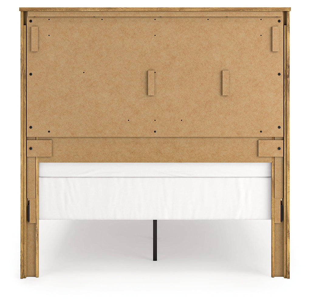 Maystonna Brown Queen Crossbuck Panel Bed, Dresser and Mirror