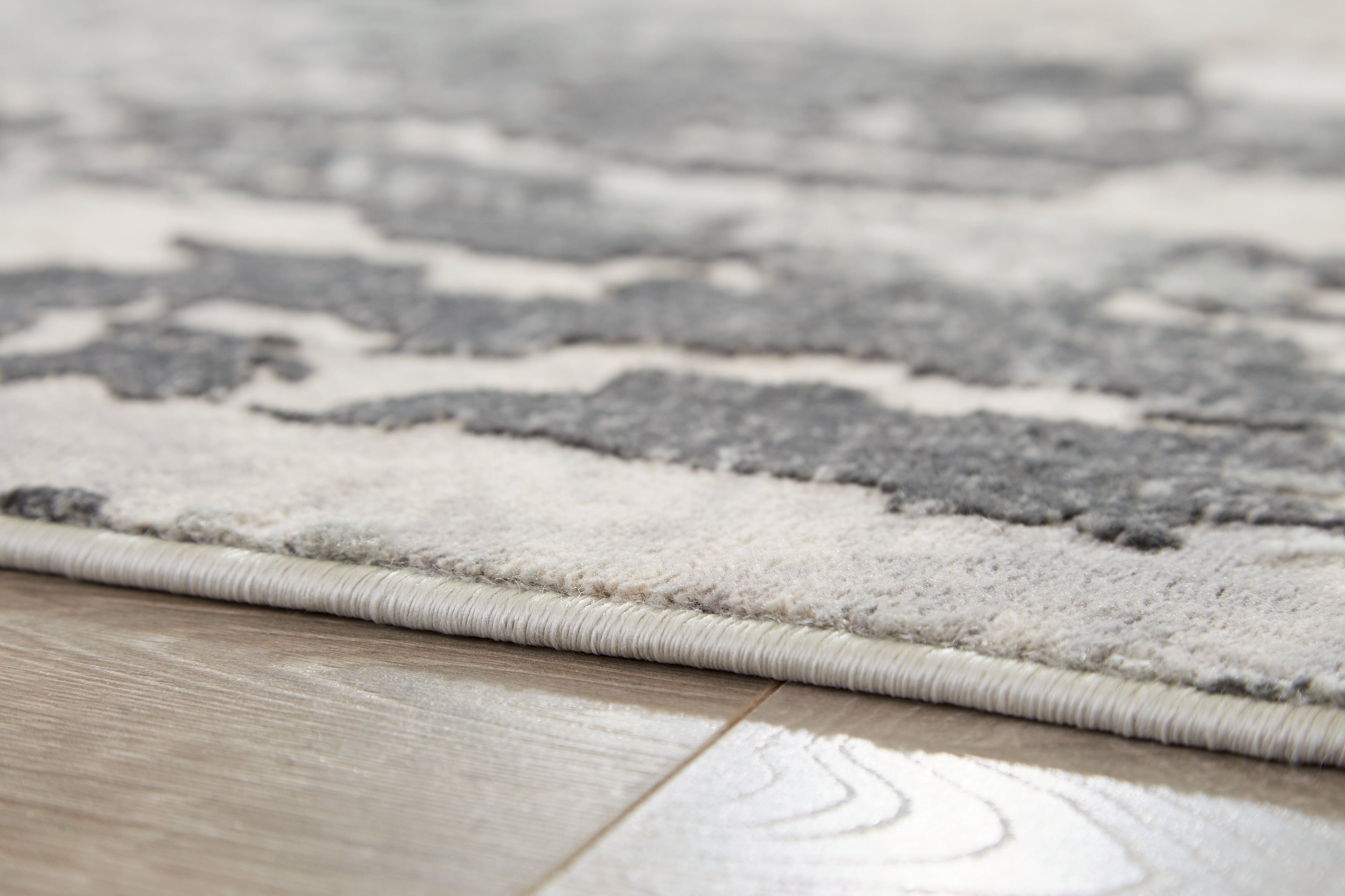 Mazatl Multi Large Rug / 7'10''W x 10'2''D
