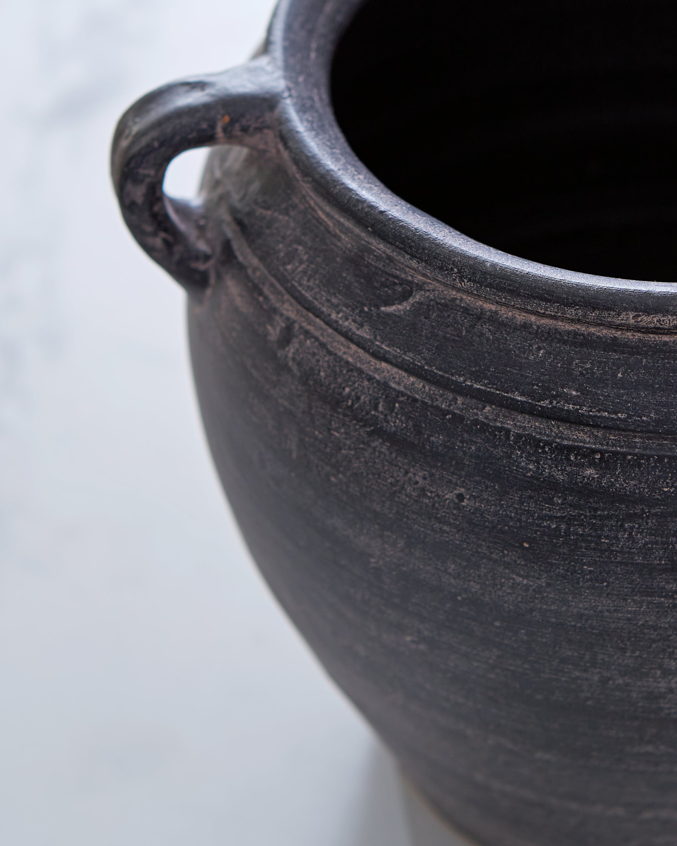 Meadie Black Vase