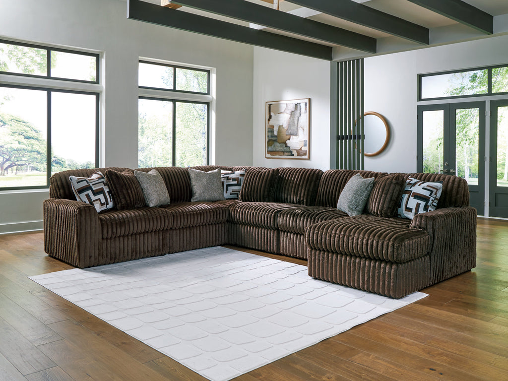 Midnight-Madness Chocolate 6-Piece Sectional with Right Chaise