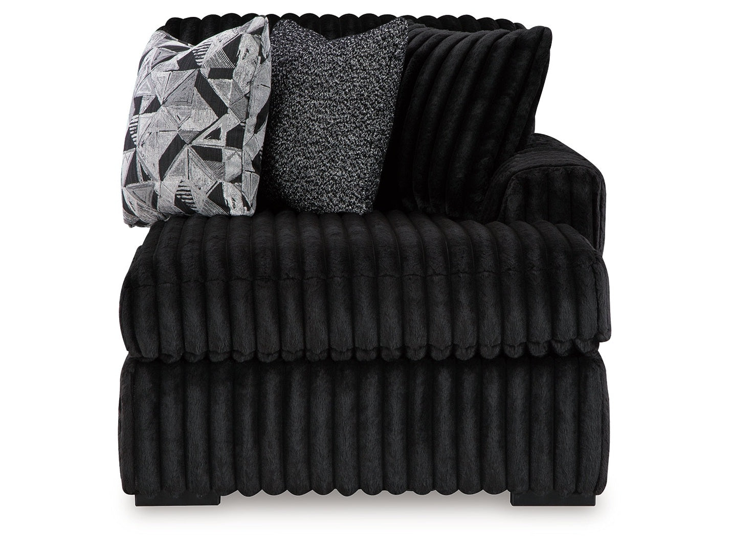 Midnight-Madness Onyx 3-Piece Sectional with Right Chaise