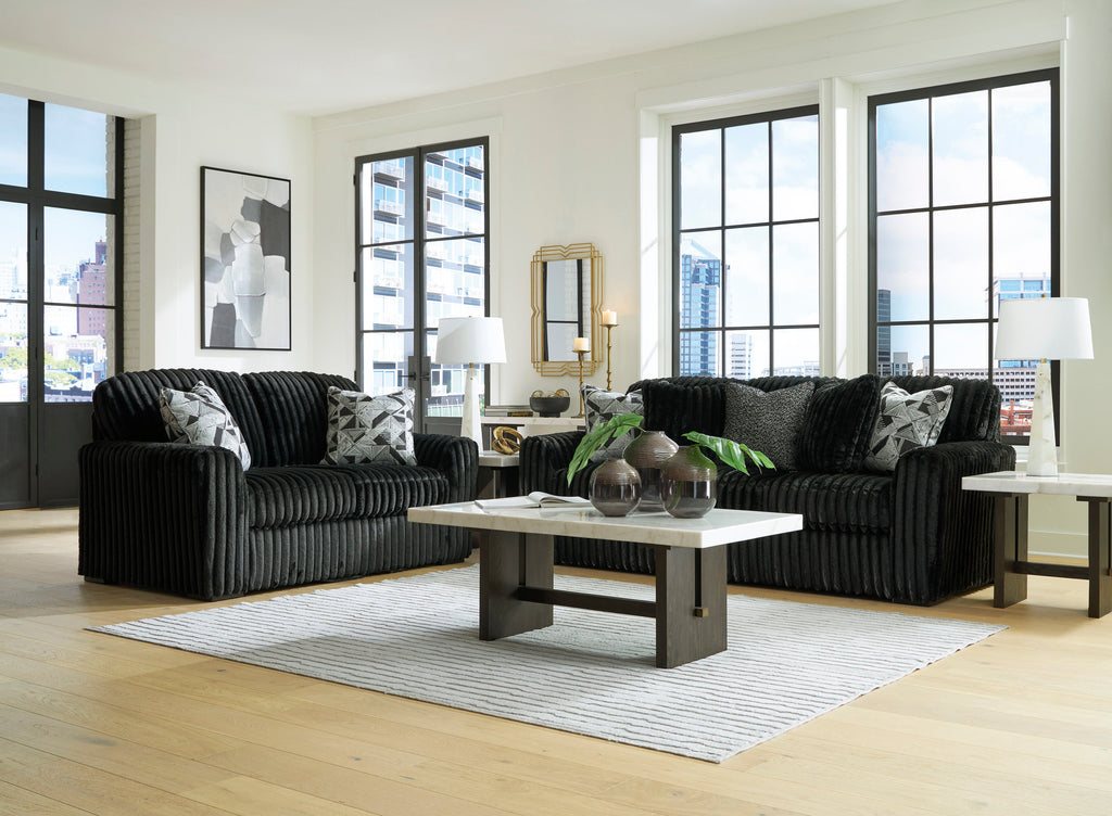 Midnight-Madness Onyx Loveseat