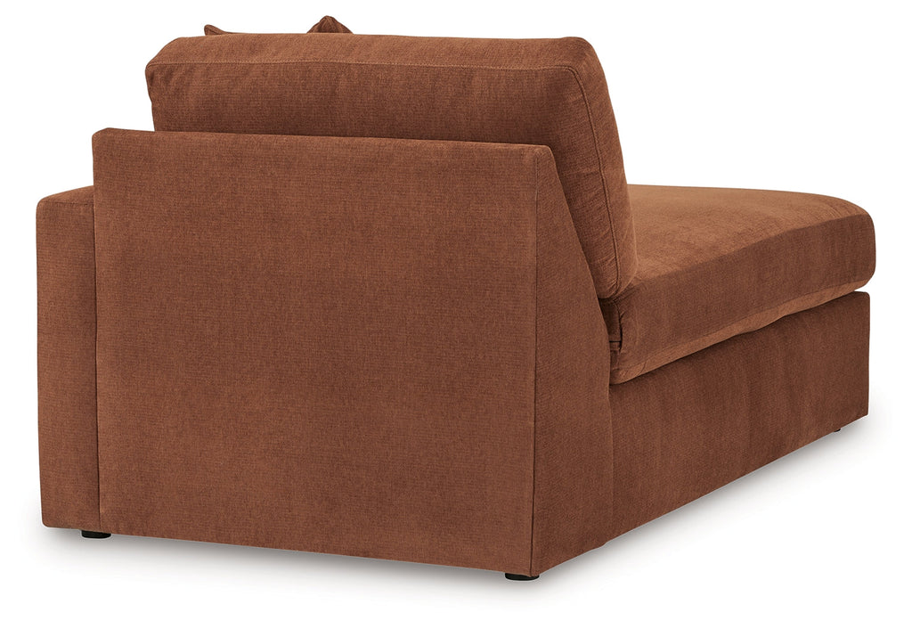 Modmax Spice 5 Piece Sectional with Audio Console