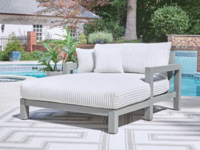 Moonlight View Gray Outdoor Chaise Lounge with Cushion