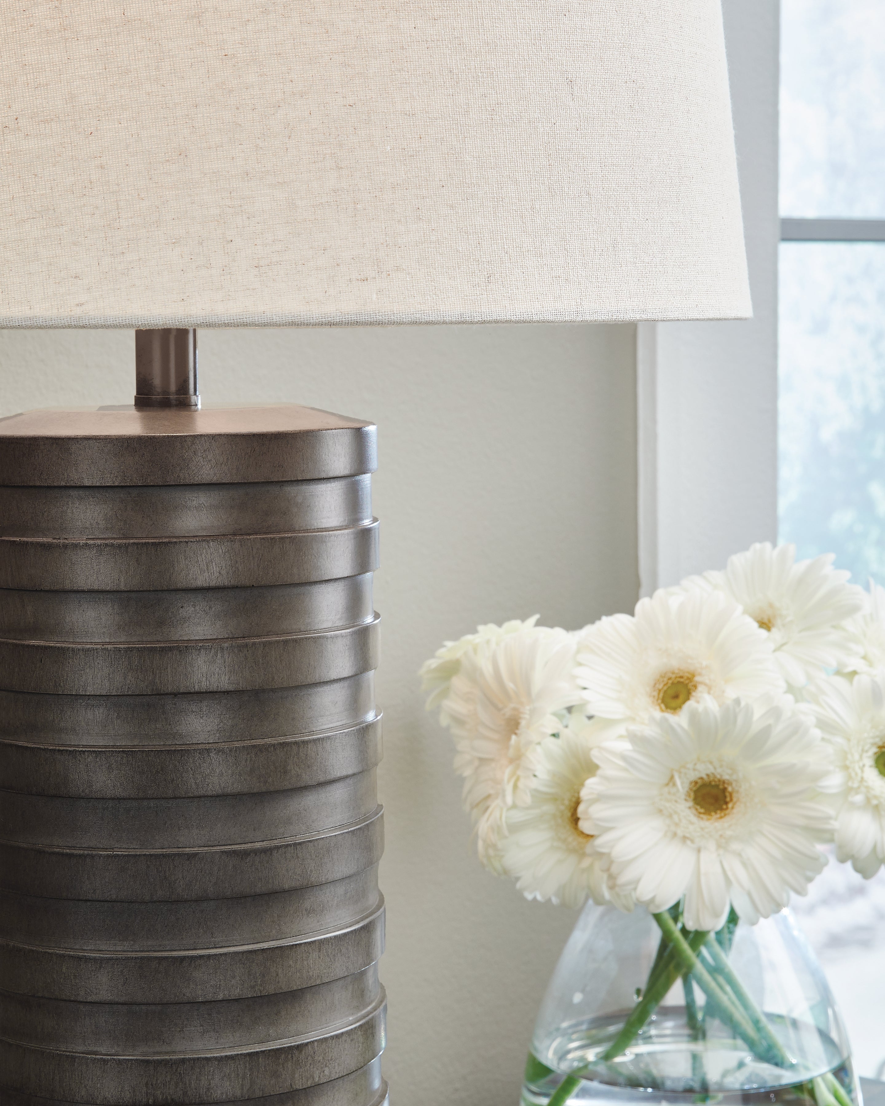 Neilett Antique Brown Table Lamp (Set of 2)