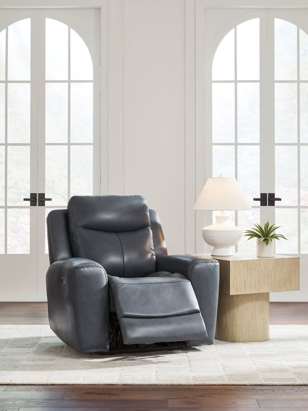Next Move Admiral PWR Recliner/ADJ Headrest
