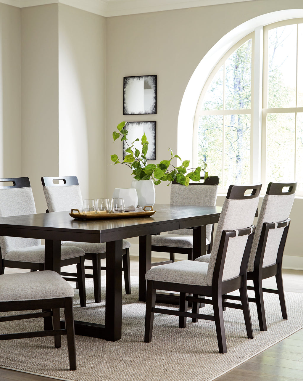 Neymorton Dark Grayish Brown Dining Table w/6 Chairs