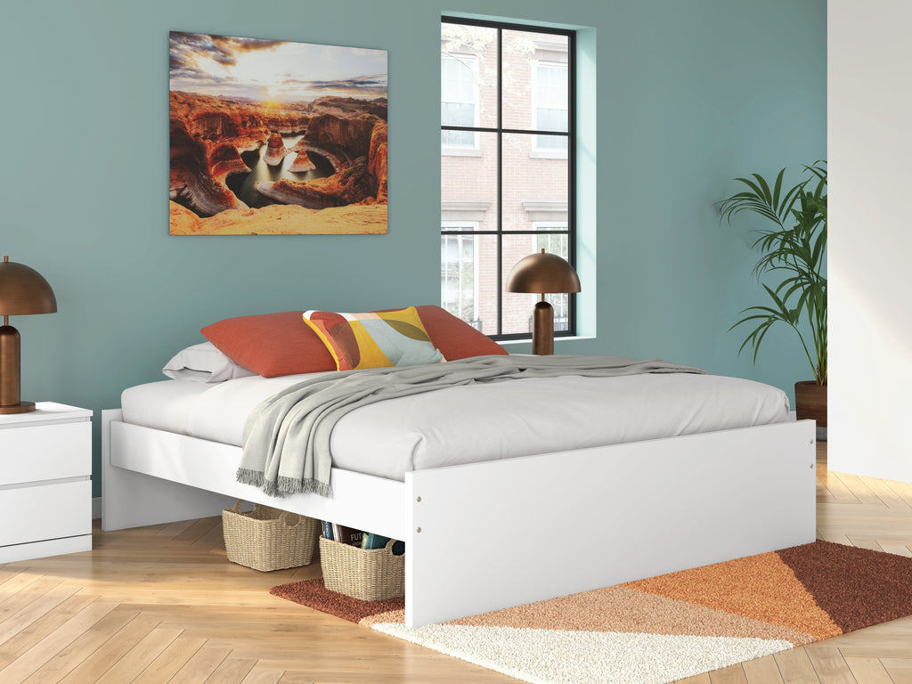 Onita White King Platform Bed