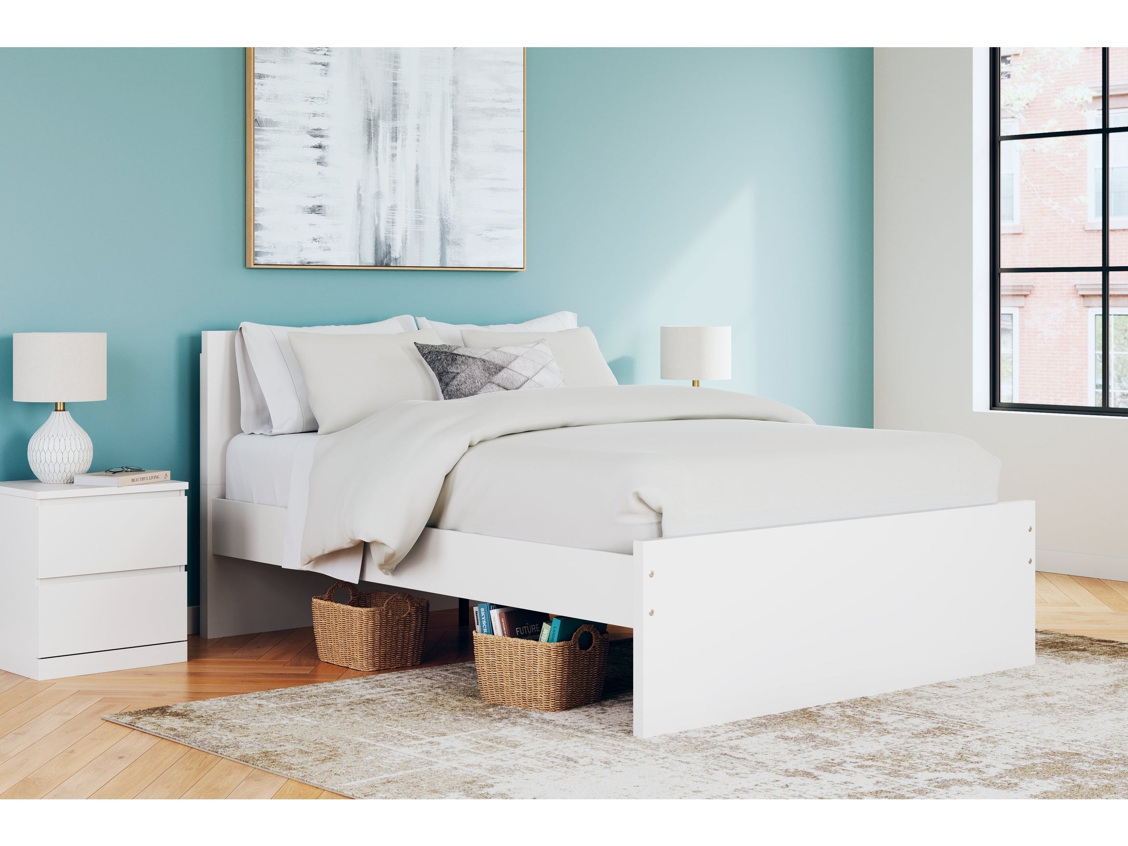 Onita White Queen Panel Platform Bed
