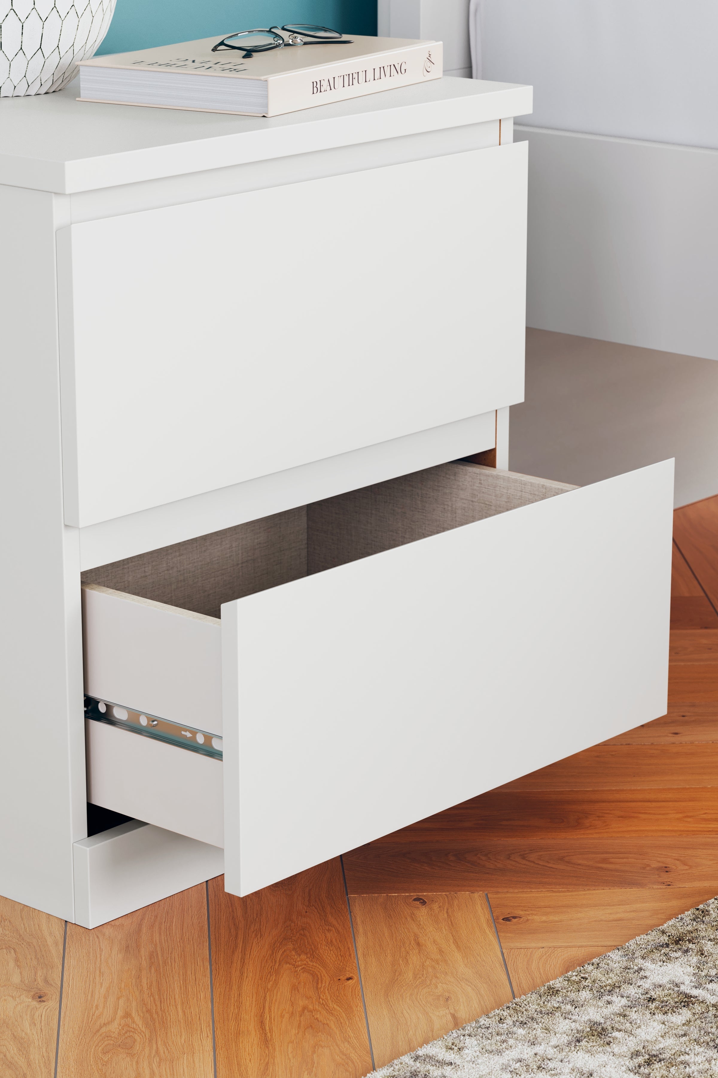 Onita White Queen Storage Bed, Chest and Nightstand