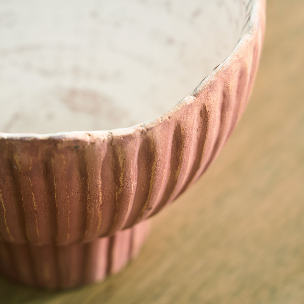 Orban Sienna/White Vase