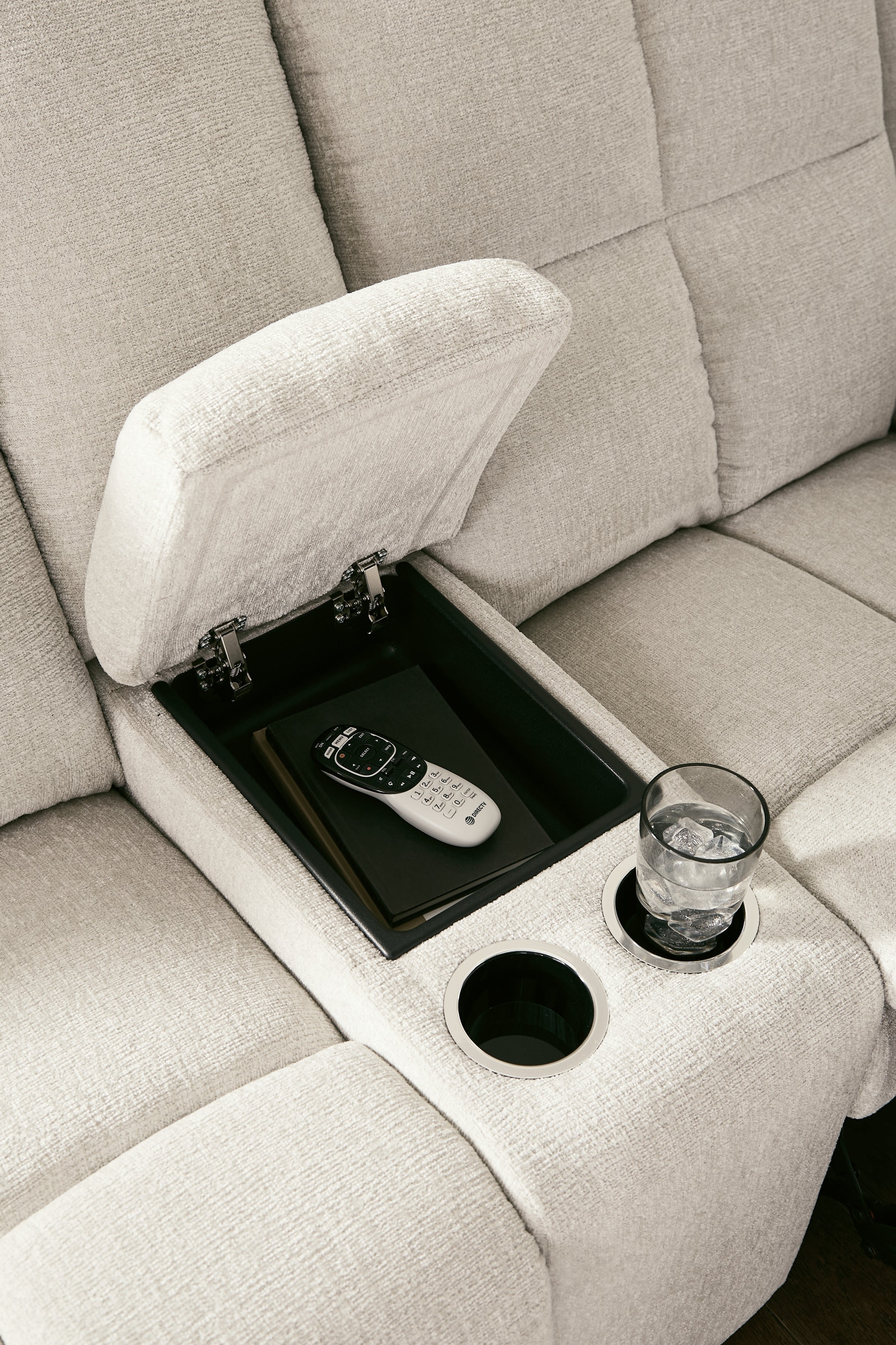 Orlen Winter Reclining Loveseat with Console