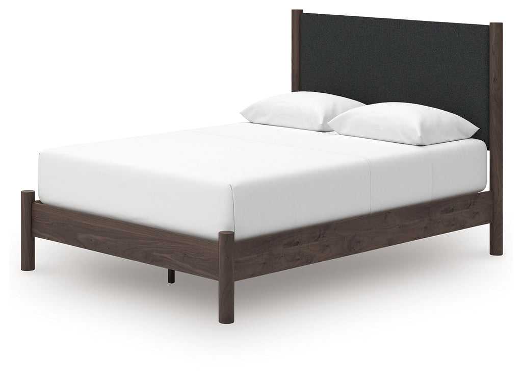 Pamytta Brown/Black Queen Upholstered Platform Bed, Dresser and Mirror