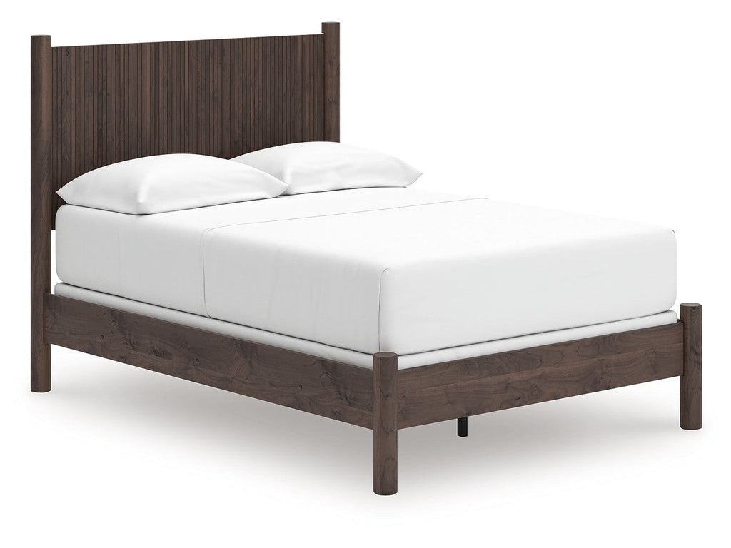Pamytta Brown Full Panel Bed