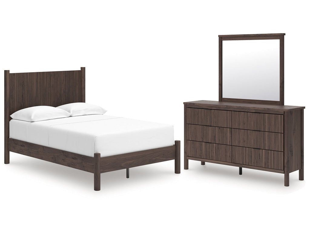 Pamytta Brown Full Panel Platform Bed, Dresser and Mirror