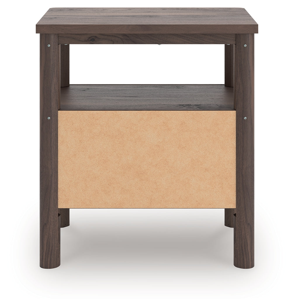 Pamytta Queen Panel Bed, Dresser, Mirror and Nightstand, Brown