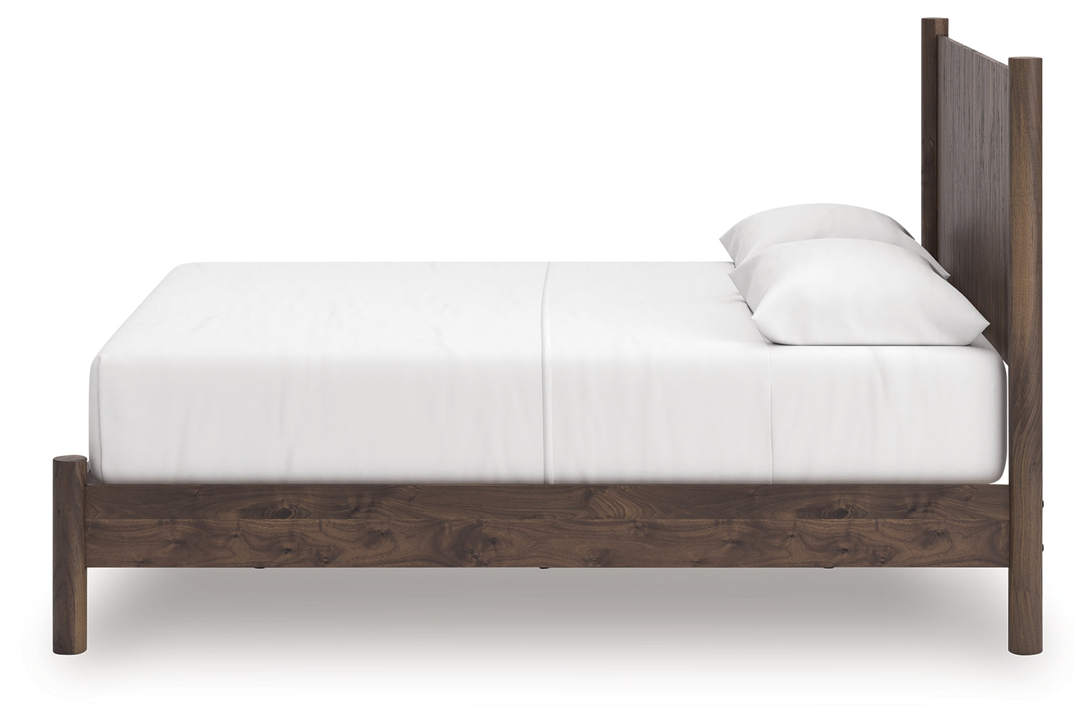 Pamytta Brown Queen Panel Platform Bed, Dresser and Mirror