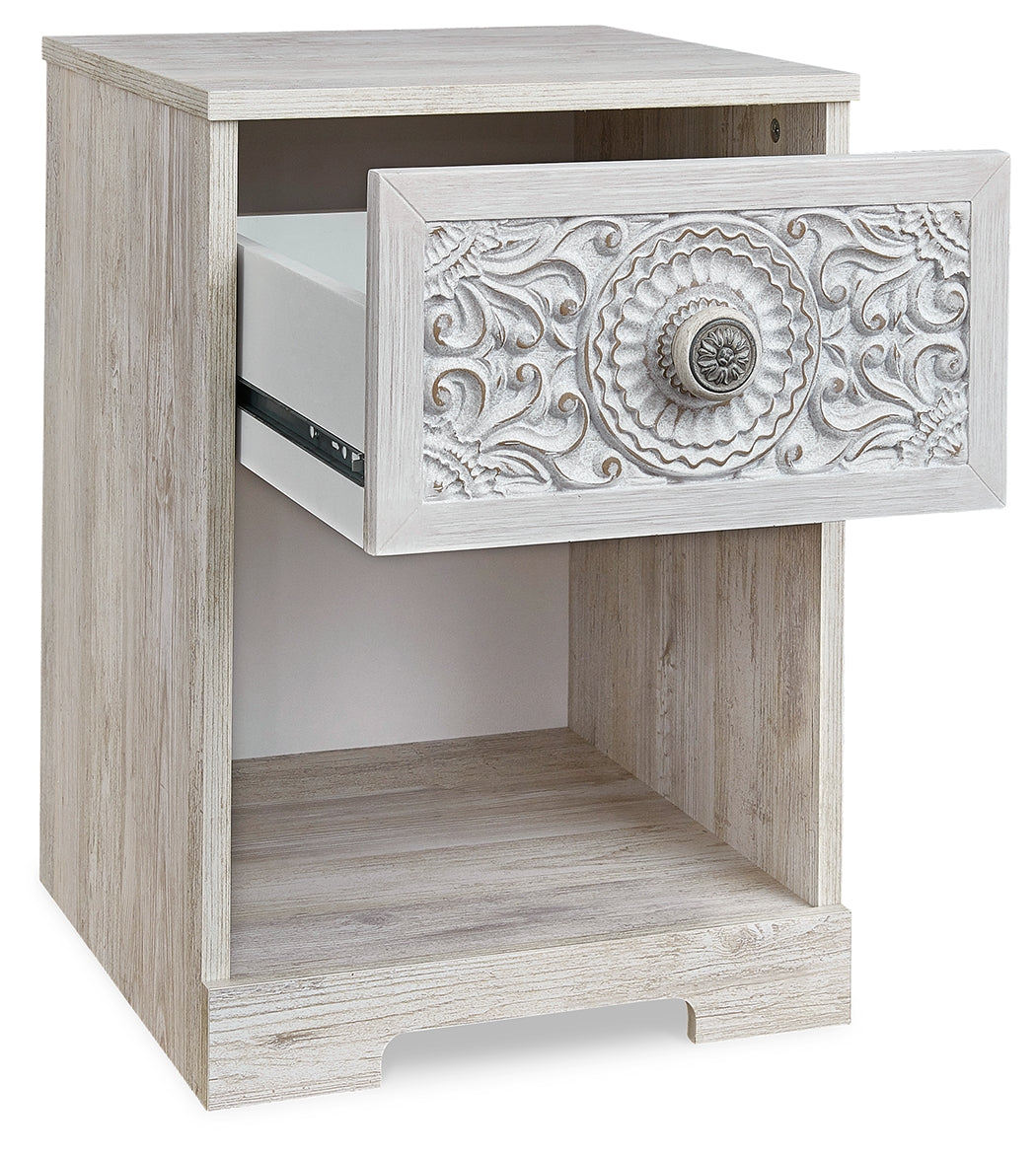 Paxberry Whitewash Nightstand (22.09" H)