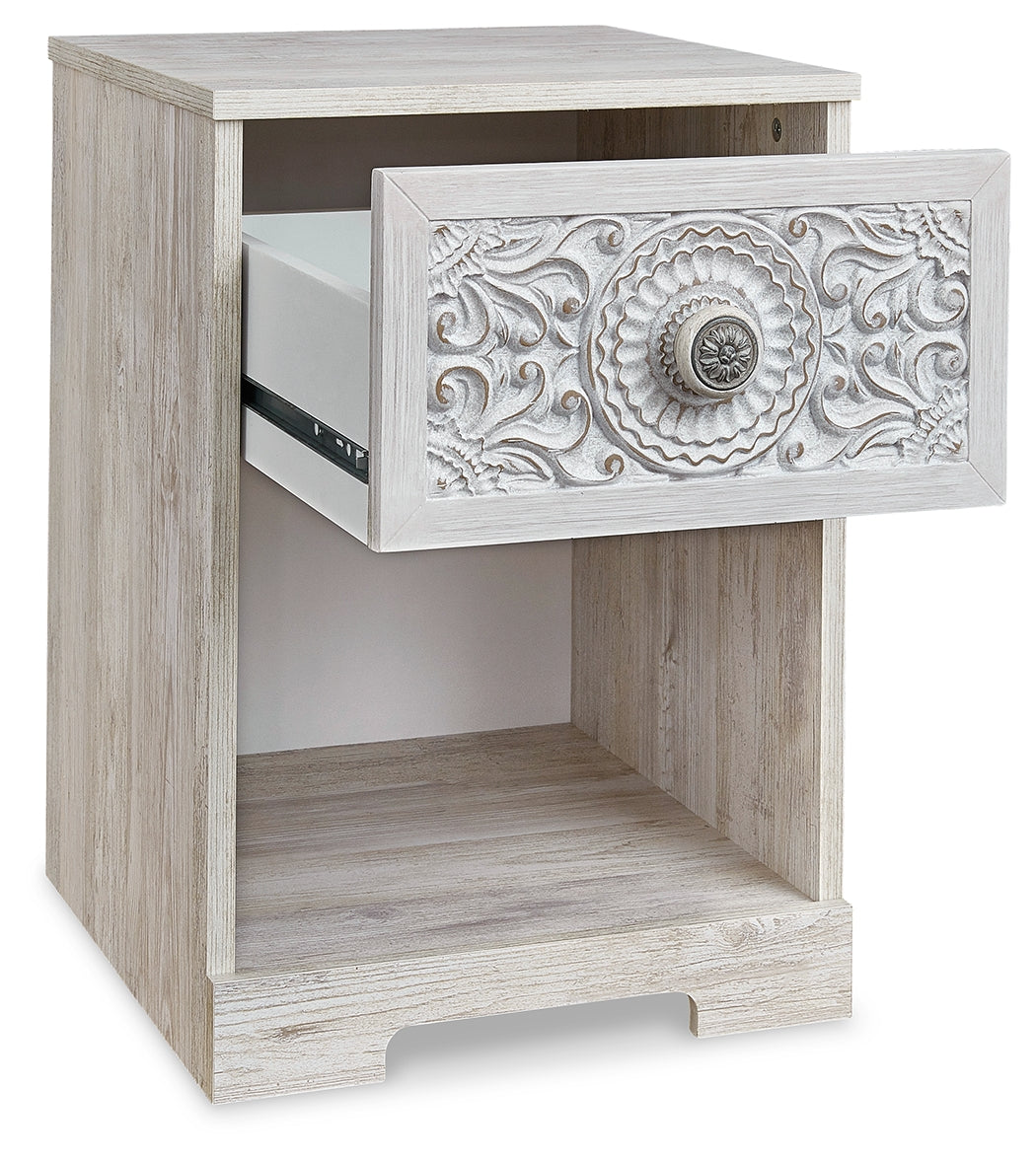 Paxberry Whitewash One Drawer Nightstand