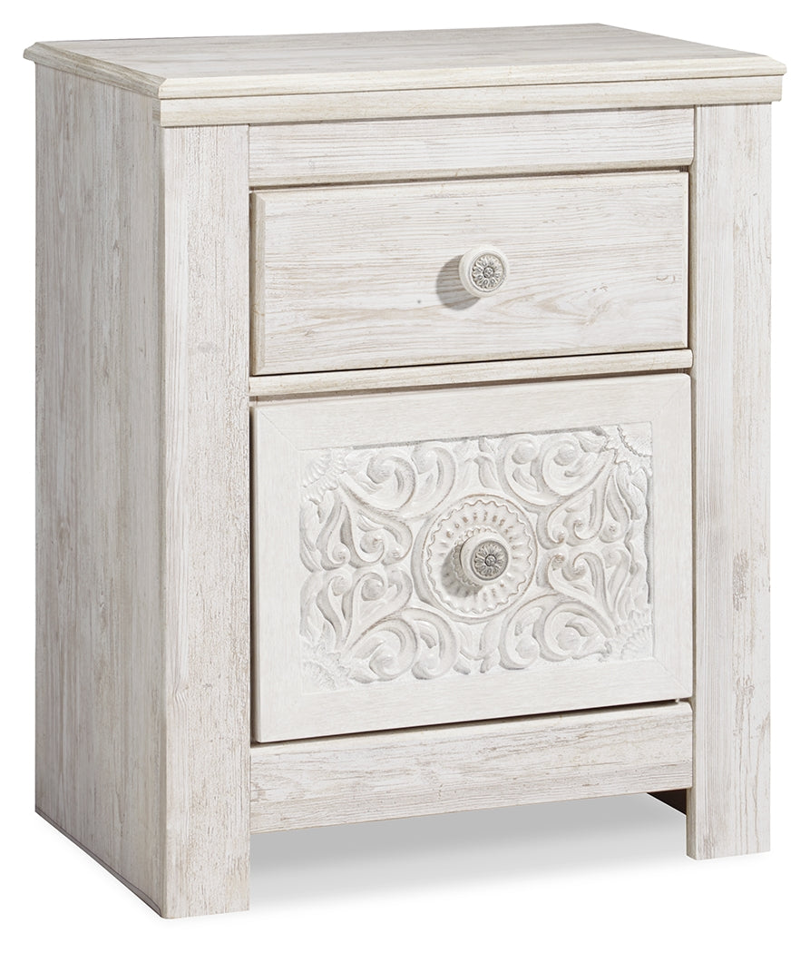 Paxberry Whitewash Queen Panel Bedroom Set