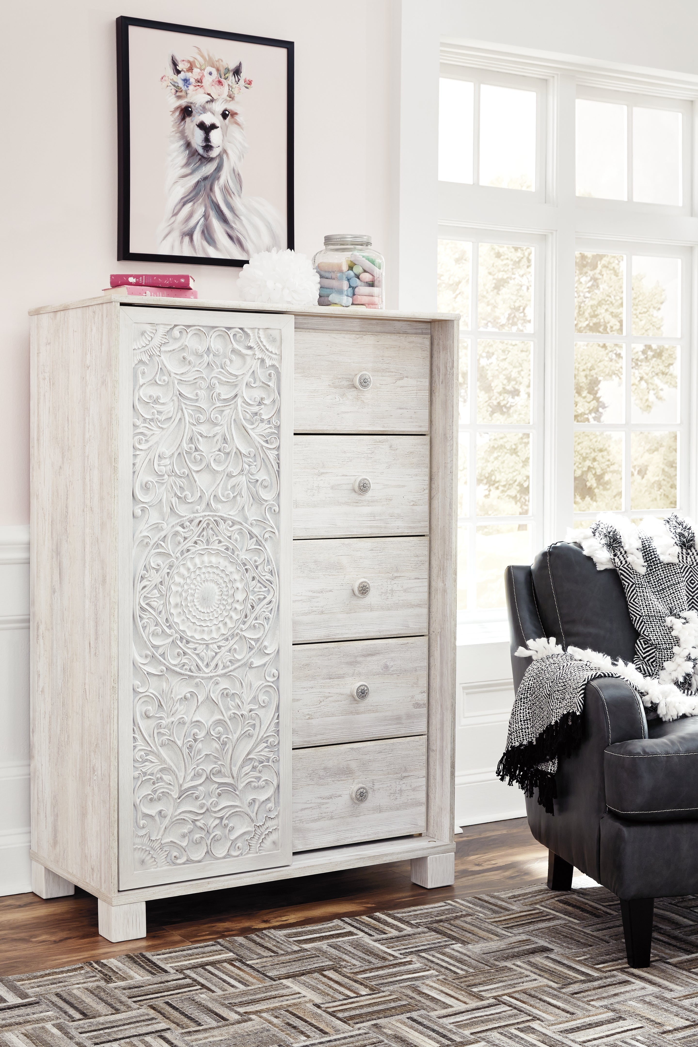 Paxberry Whitewash Queen Panel Bedroom Set