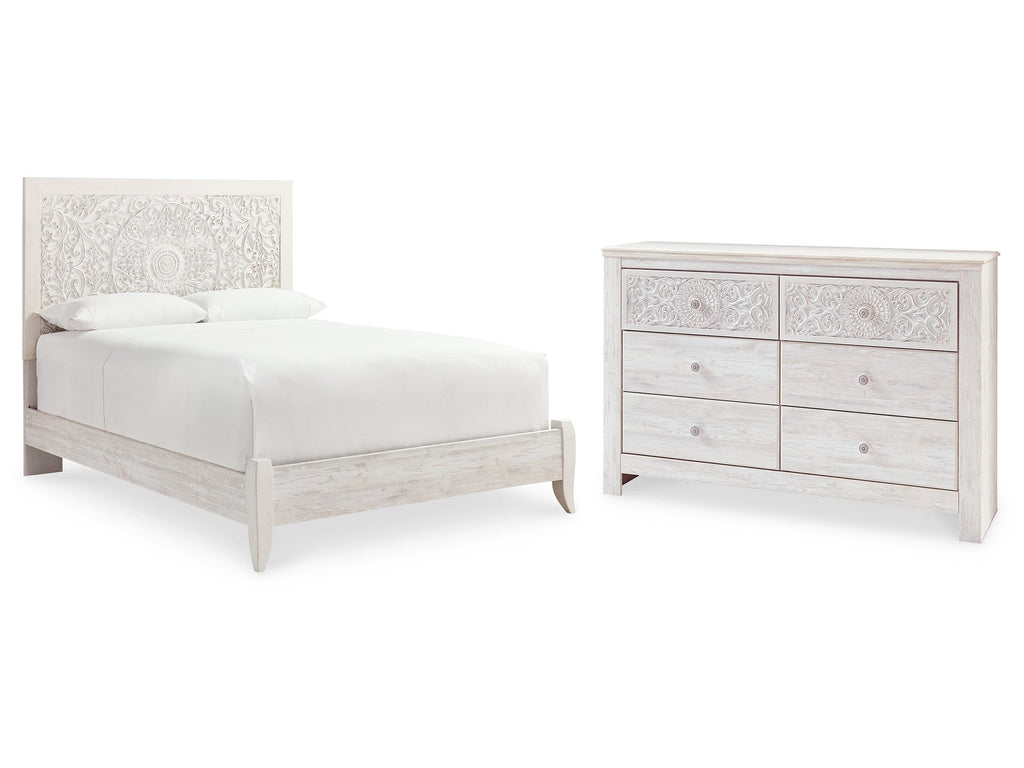 Paxberry Whitewash Queen Panel Bedroom Set with Dresser
