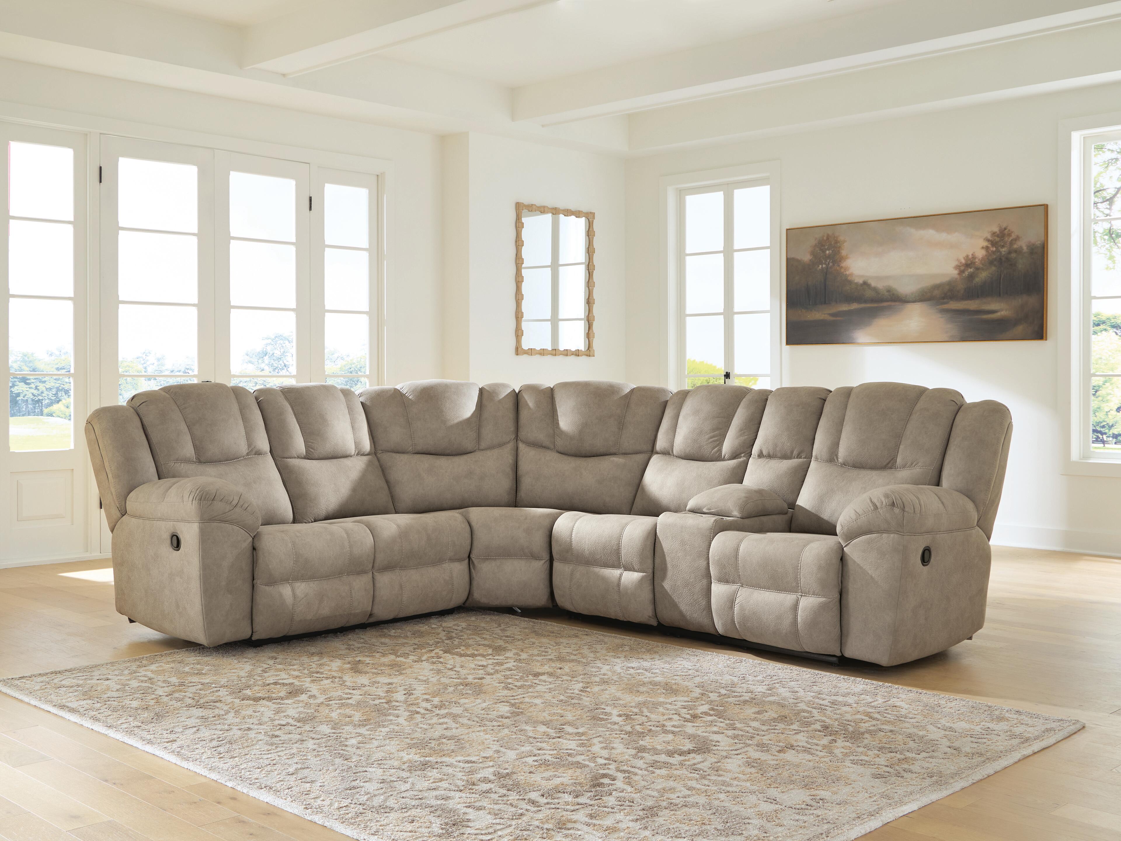 Pearce-Pike Birch 3-Piece Reclining Sectional w/ Console