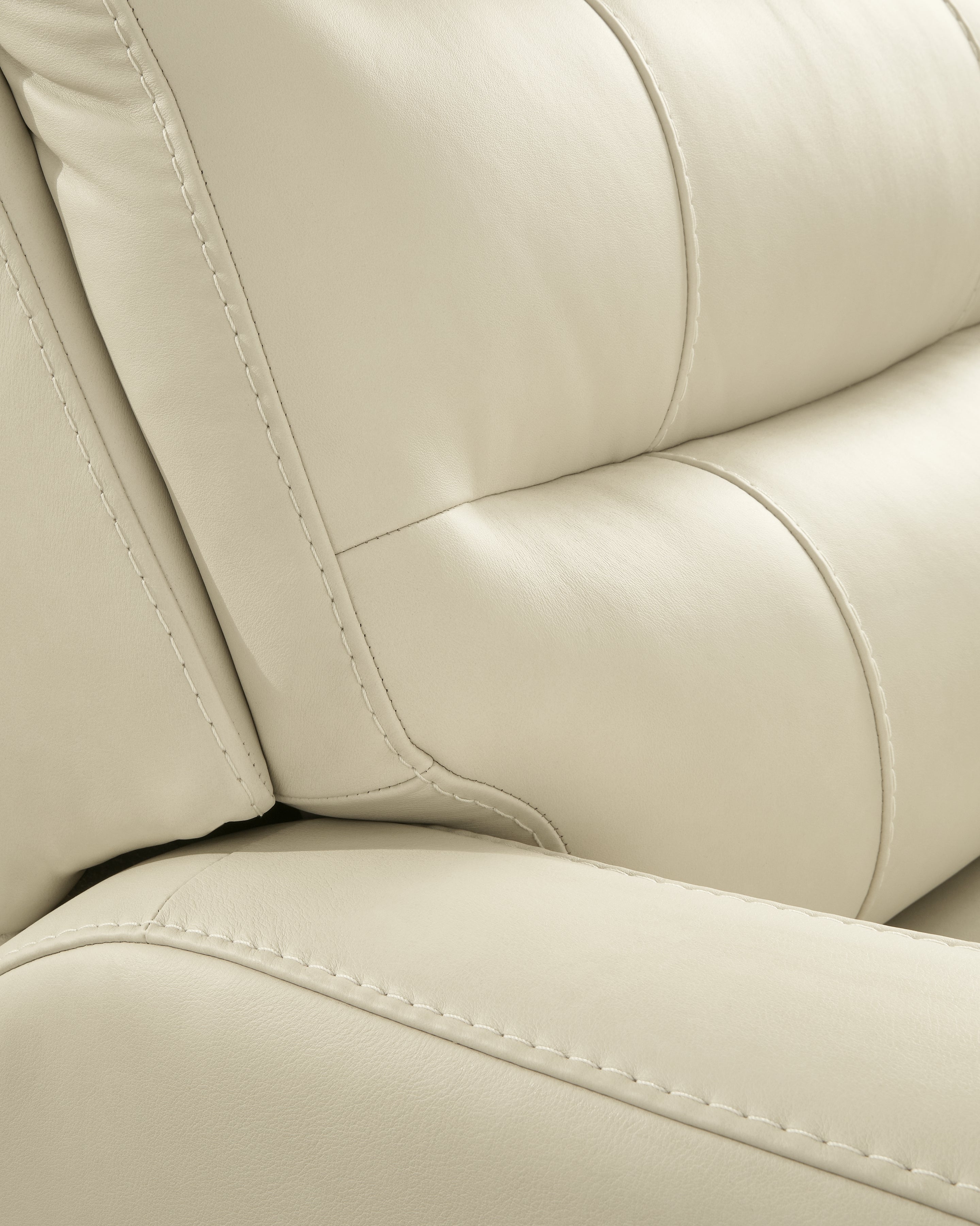 Pennacle Pier Canvas Power Recliner