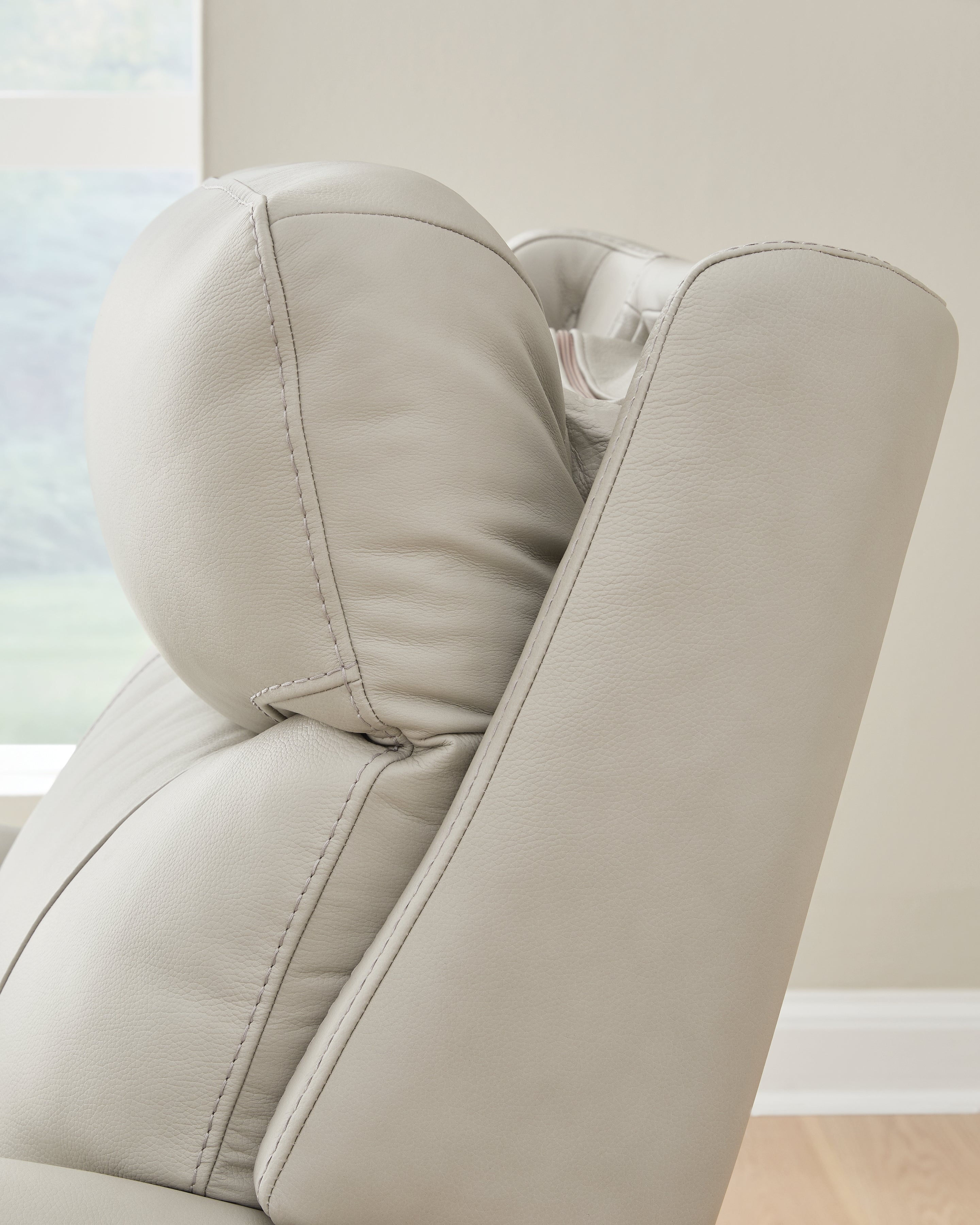 Pincara Bone Power AutoGlide Recliner