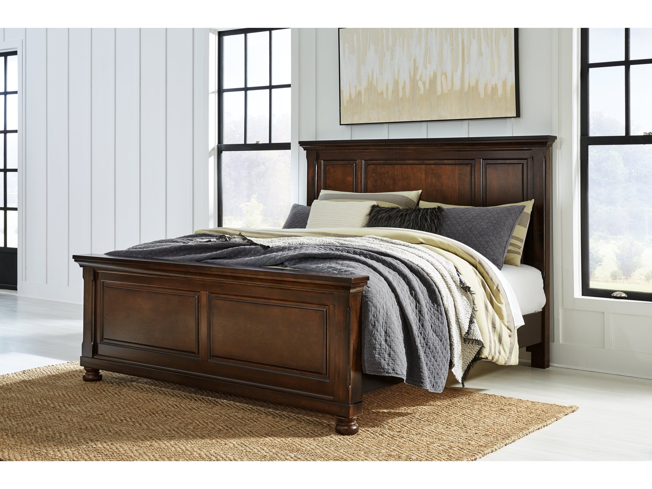 Porter Queen Panel Bedroom Set with Dresser and Mirror