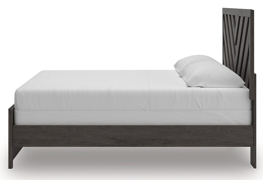 Prendonea King Panel Bed, Dresser, Mirror and Nightstand, Charcoal