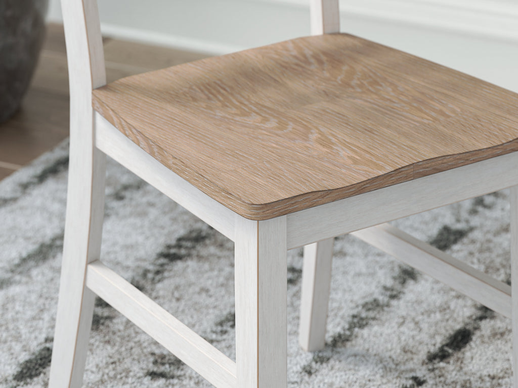 Purlaney /Natural Extension Dining Table, 4 Chairs and Bench, Antique White