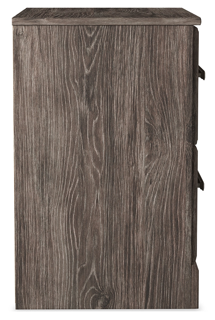 Ralinksi Gray King Panel Bed & Dresser & Mirror & & Nightstand