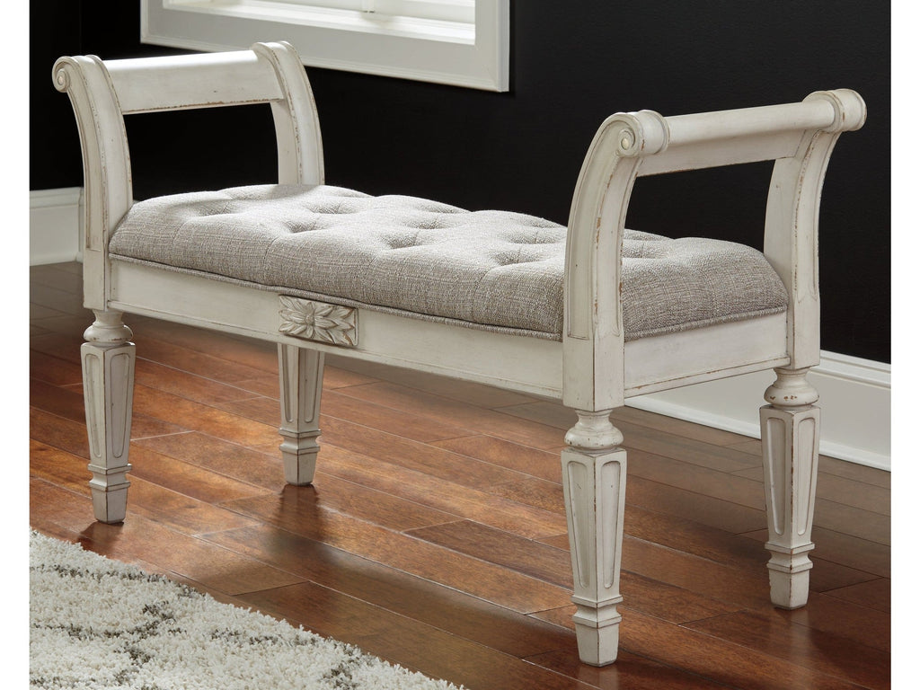 Realyn Accent Bench